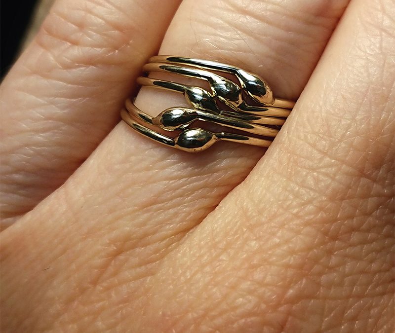 La bague Goutte